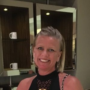 Meet your Posher, Cheryl